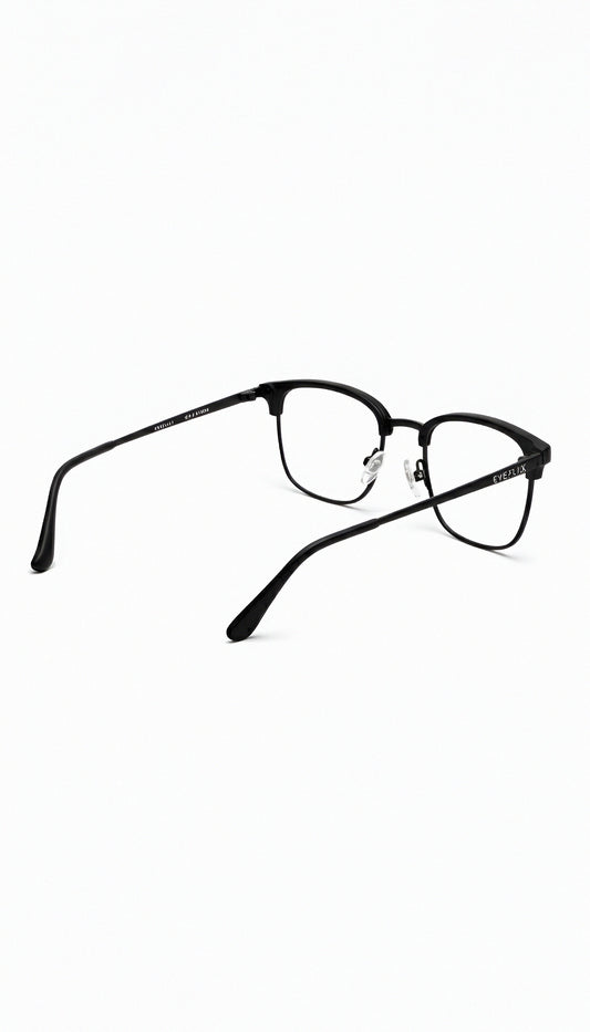 EYEFLIX // CRESTA BLACK